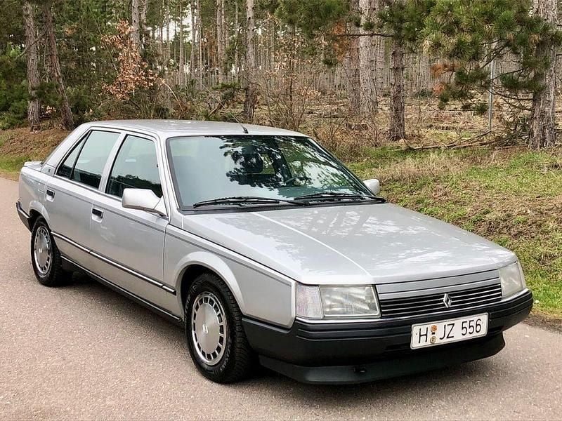 Gebraucht Renault R25 107 PS (78 kW) 1988 Silber Kleinwagen