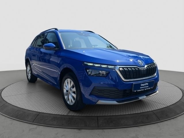 Blau Gebraucht 2022 Skoda Kamiq Ambition SUV | 18.380 € (Fairer Preis) - Bild 1/4