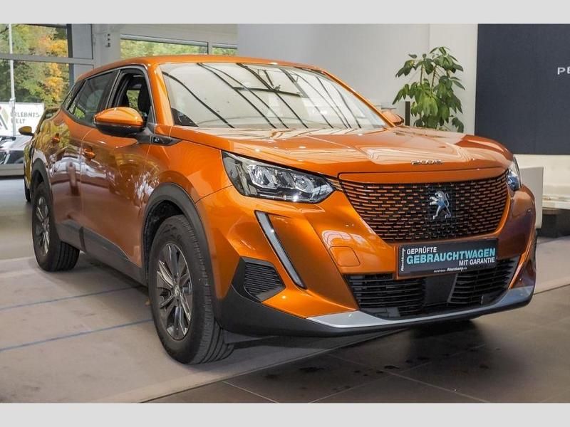 Gebraucht Peugeot e-2008 Active 100 kW (136 PS) 2021 Orange SUV