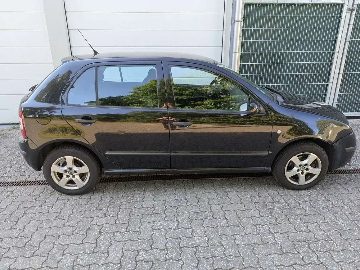 Gebraucht Skoda Fabia 75 PS (55 kW) 2005 Schwarz Limousine