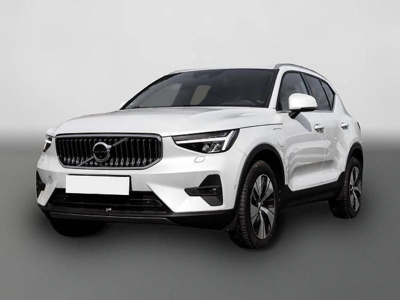 Gebraucht Volvo XC40 Plus 211 PS (155 kW) 2023 Weiß SUV