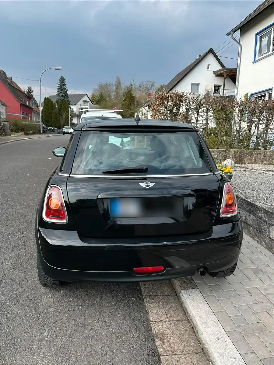 Usata Mini ONE 75 CV (55 kW) 2009 Nero Utilitaria