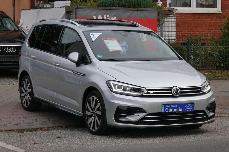 Silber Gebraucht 2017 VW Touran Sound Van / Kleinbus | 22.980 € (Etwas zu teuer) - Bild 1/4