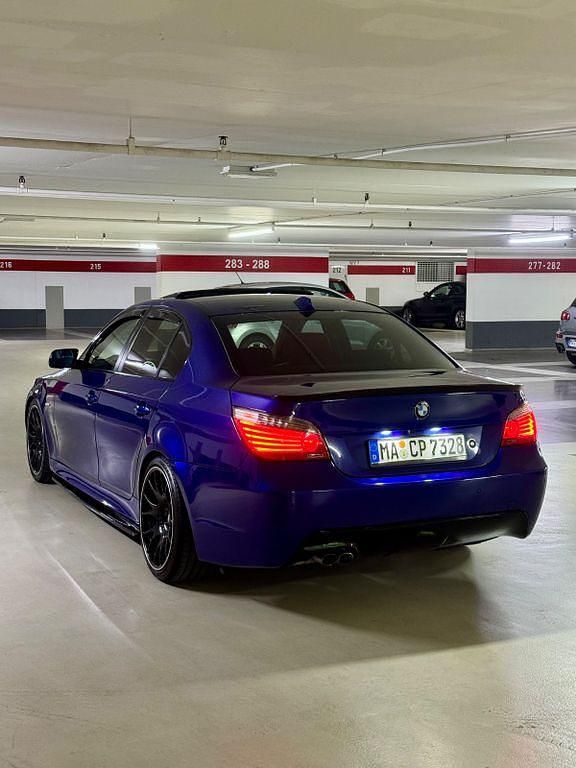 Gebraucht BMW 530 Performance 258 PS (189 kW) 2005 Blau Limousine