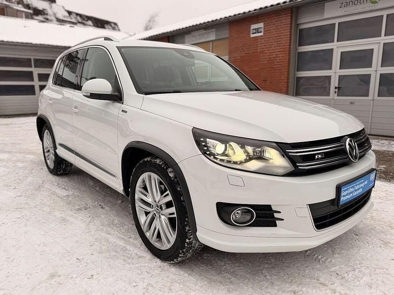 Weiß Gebraucht 2016 VW Tiguan R-line SUV | 16.800 € (Superpreis) - Bild 1/4