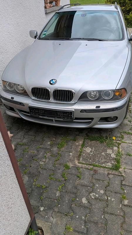 Gebraucht BMW 540 286 PS (210 kW) 2000 Silber Kombi