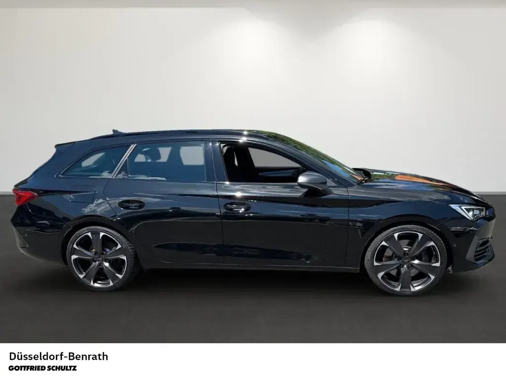 Gebraucht Cupra Leon VZ 300 PS (220 kW) 2023 Mitternachtsschwarz Kombi