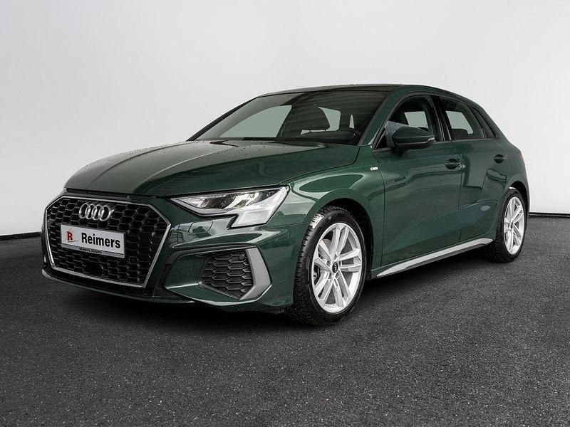 Gebraucht Audi A3 S-Line 110 PS (80 kW) 2022 Individuallackierungen audi excl Limousine