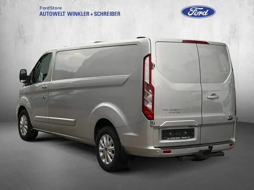 Gebraucht Ford Transit Custom Limited 170 PS (125 kW) 2022 Silber Van