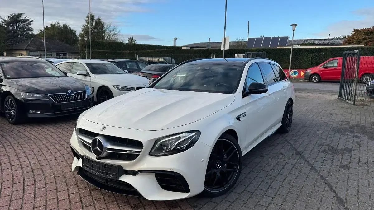 Gebraucht Mercedes E63 AMG AMG 571 PS (419 kW) 2018 Weiß Kombi