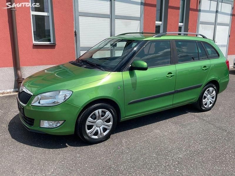 Gebraucht Skoda Fabia Ambition 86 PS (63 kW) 2012 Grün Kombi