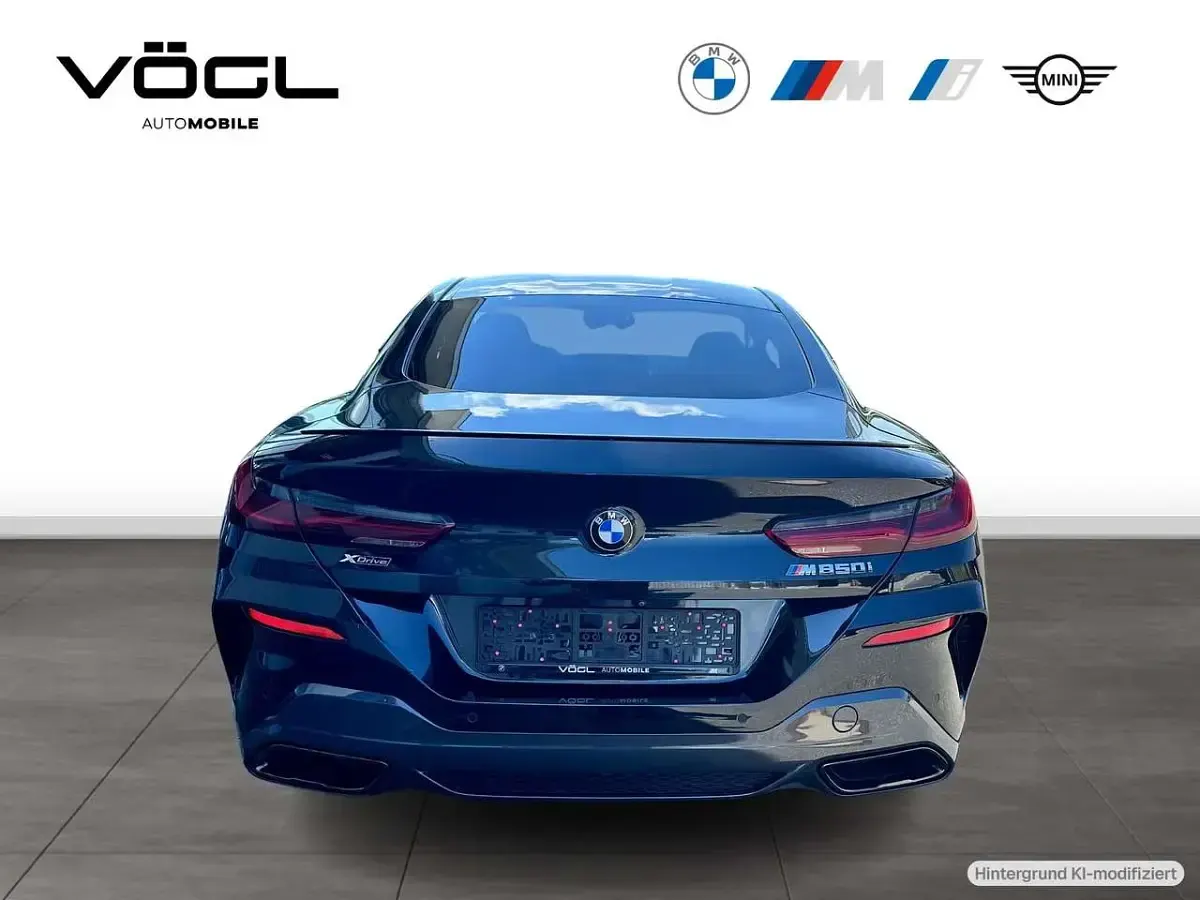 Gebraucht BMW M850 Performance 530 PS (389 kW) 2022 Saphirschwarz Coupé