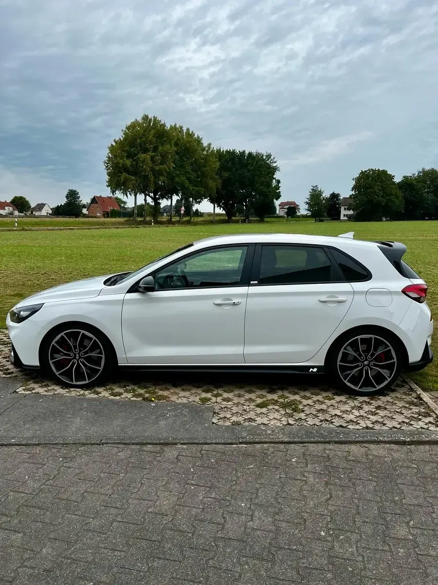 Gebraucht Hyundai i30 275 PS (202 kW) 2020 Weiß Limousine