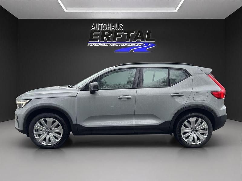 Używany Volvo EX40 Core 185 kW (252 KM) 2025 Szary SUV