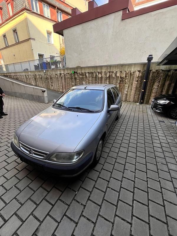 Gebraucht Citroën Xsara 90 PS (66 kW) 1998 Silber Kombi