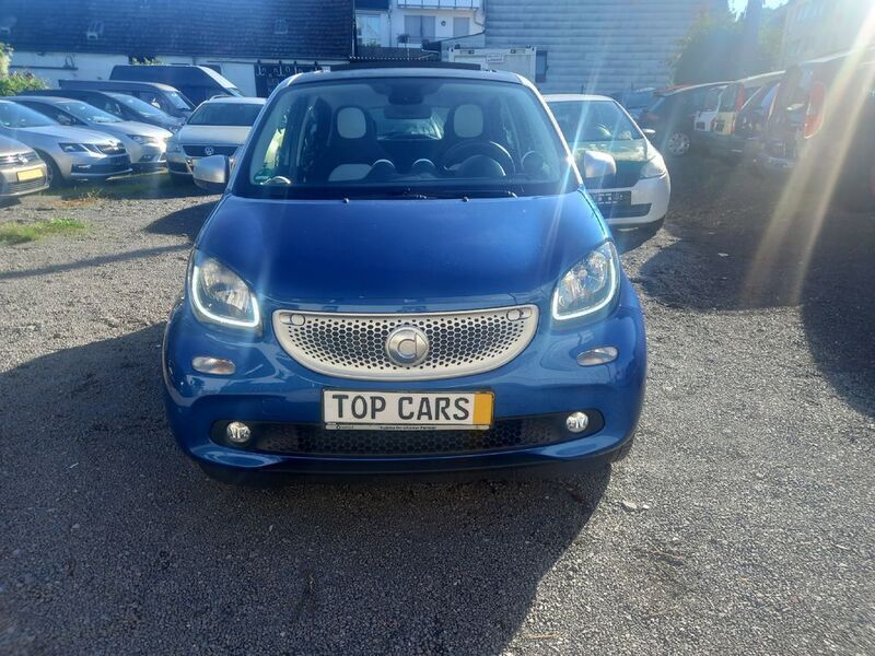 Blau Gebraucht 2015 Smart ForFour Passion Cabrio | 6.700 € (Fairer Preis) - Bild 1/4
