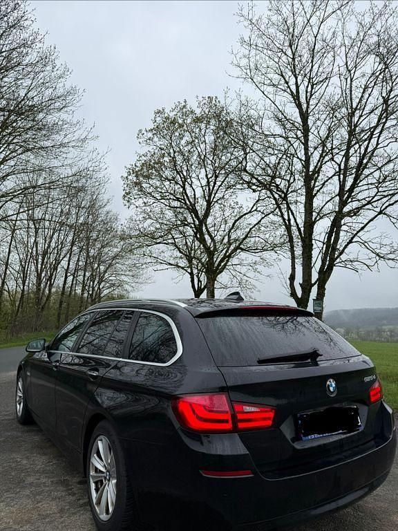 Second-hand BMW 525 204 CP (150 kW) 2010 Negru Break