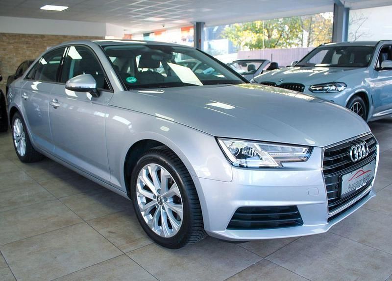 Silber Gebraucht 2016 Audi A4 Basis Limousine | 14.999 € (Guter Preis) - Bild 1/4