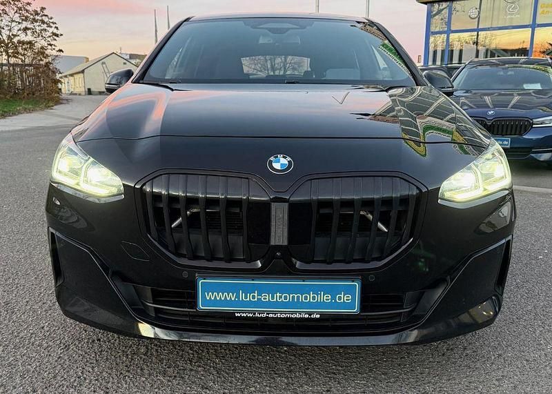 Gebraucht BMW 218 150 PS (110 kW) 2022 Schwarz Kombi