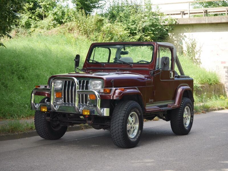Rot Gebraucht 1988 Jeep Wrangler Laredo SUV | 28.950 € - Bild 1/4