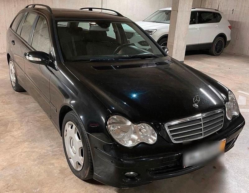 Schwarz Gebraucht 2006 Mercedes C220 Kombi | 1.500 € (Superpreis) - Bild 1/4