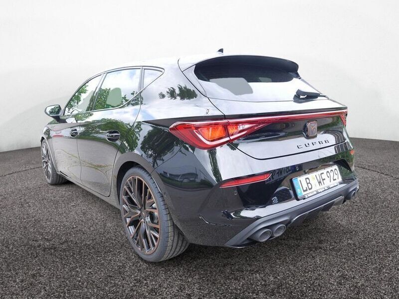 Gebraucht Cupra Leon VZ 300 PS (220 kW) 2024 Schwarz Limousine
