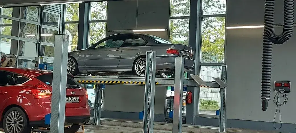 Gebraucht BMW 330 Performance 204 PS (150 kW) 2003 Silber Coupé