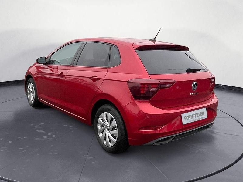Gebraucht VW Polo Life 80 PS (58 kW) 2024 Rot Kleinwagen