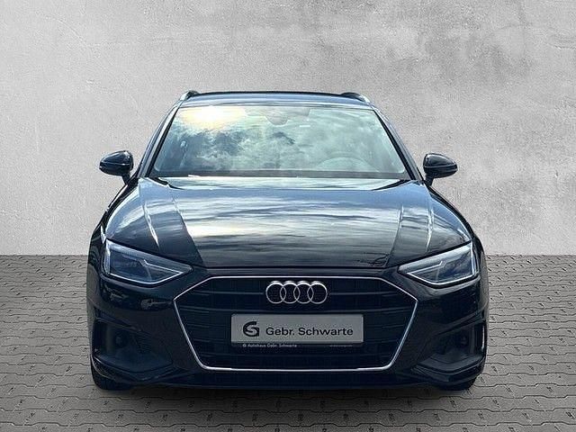 Gebraucht Audi A4 163 PS (119 kW) 2024 Schwarz Kombi