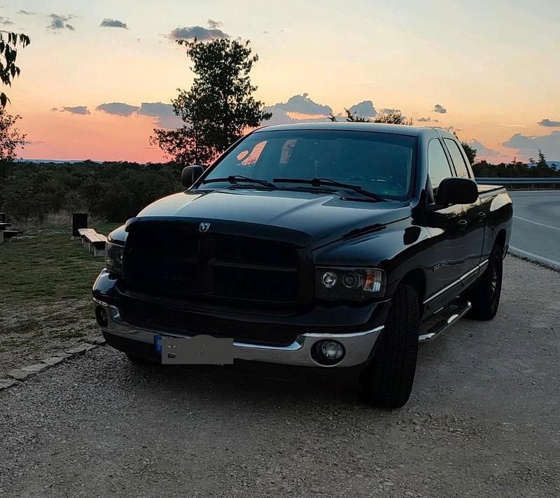 Second-hand Dodge Ram 230 CP (169 kW) 2003 Negru Pickup