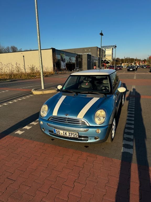 Blau Gebraucht 2006 Mini Cooper Kleinwagen | 2.600 € (Guter Preis) - Bild 1/4