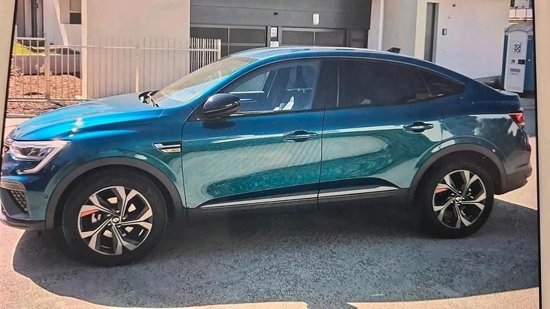 Gebraucht Renault Arkana 145 PS (106 kW) 2022 Blau SUV