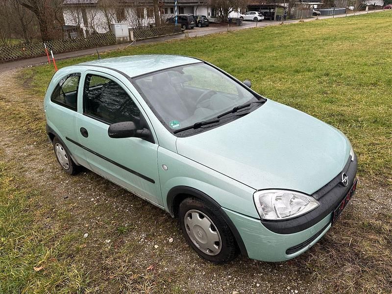 Gebraucht Opel Corsa 58 PS (42 kW) 2000 Grün Limousine
