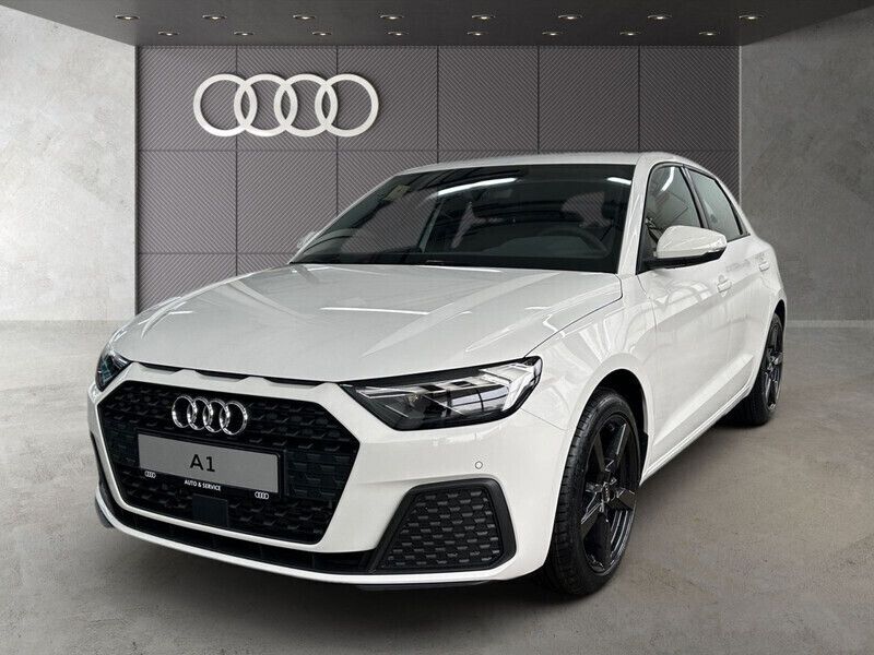 Weiß Gebraucht 2022 Audi A1 Sportback Kleinwagen | 34.250 € - Bild 1/4