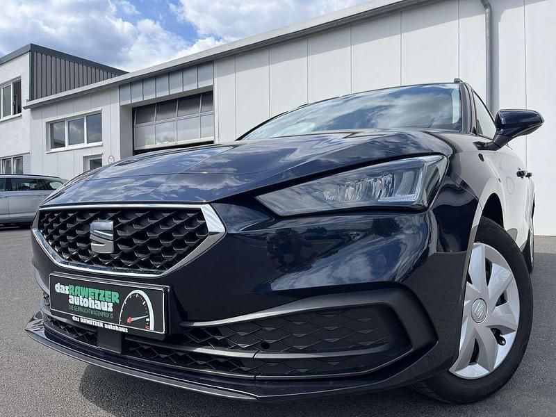 Blau Gebraucht 2022 Seat Leon Kombi | 15.360 € (Guter Preis) - Bild 1/4