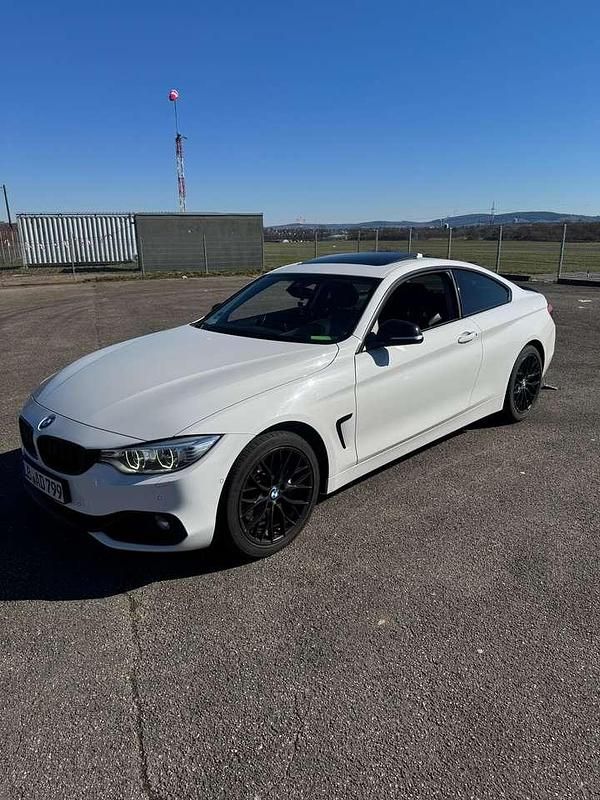 Weiß Gebraucht 2015 BMW 435 Coupé | 25.000 € (Fairer Preis) - Bild 1/4