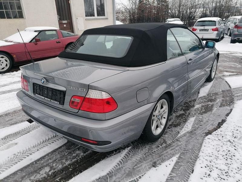 Gebraucht BMW 318 Cabriolet Sport Line 143 PS (105 kW) 2005 Grau Cabrio
