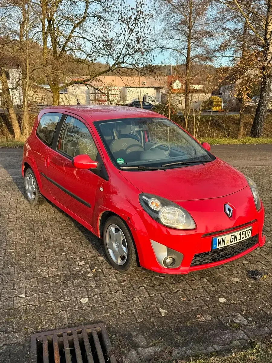 Gebraucht Renault Twingo 76 PS (55 kW) 2009 Rot Kleinwagen
