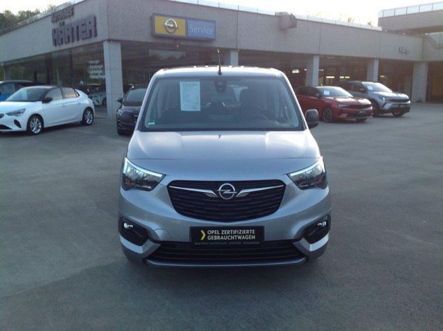 Gebraucht Opel Combo Edition 131 PS (96 kW) 2022 Grau (quarz silber) Van / Kleinbus