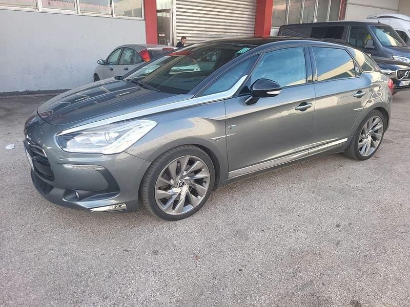 Gebraucht Citroën DS5 Sport Chic 163 PS (119 kW) 2013 Grau Kleinwagen