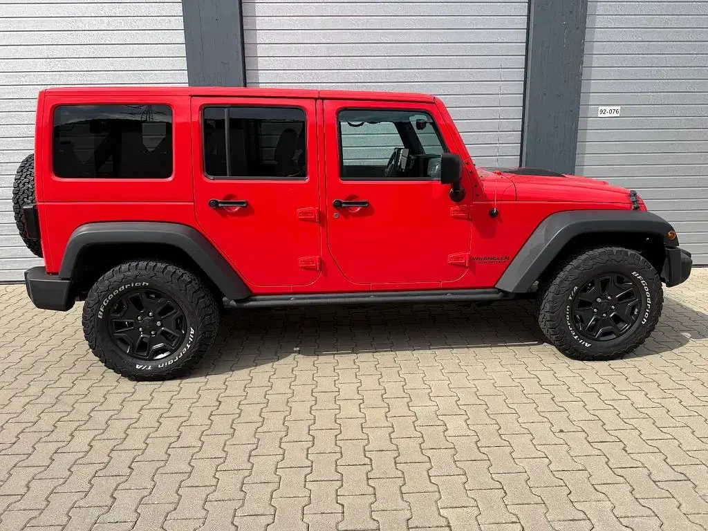 Gebraucht Jeep Wrangler 284 PS (208 kW) 2013 Rot SUV