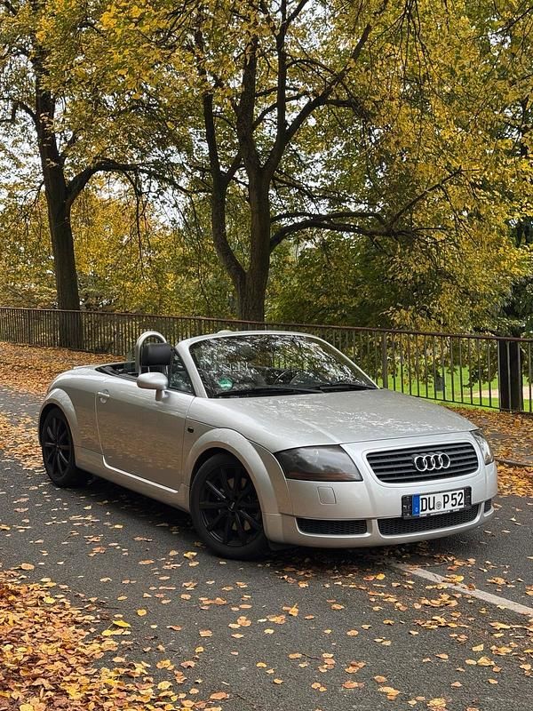 Silber Gebraucht 2000 Audi TT Cabrio | 4.990 € (Guter Preis) - Bild 1/4