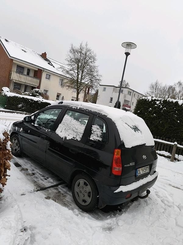 Gebraucht Hyundai Matrix 104 PS (76 kW) 2004 Schwarz Van / Kleinbus