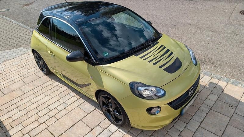 Second-hand Opel Adam Slam 101 CP (74 kW) 2013 Verde Hatchback