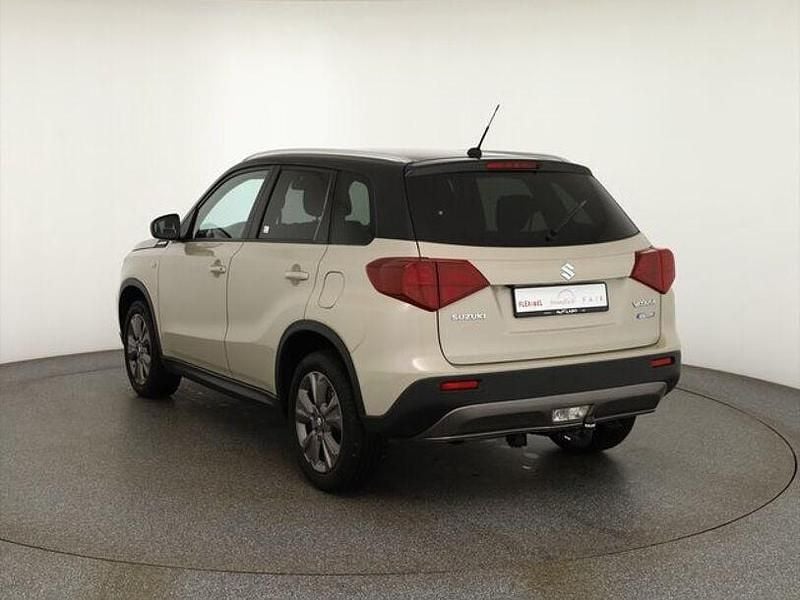 Gebraucht Suzuki Vitara Comfort 140 PS (102 kW) 2020 Beige SUV