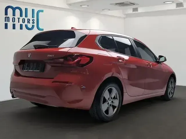 Gebraucht BMW 116 Advantage 109 PS (80 kW) 2021 Rot Kleinwagen