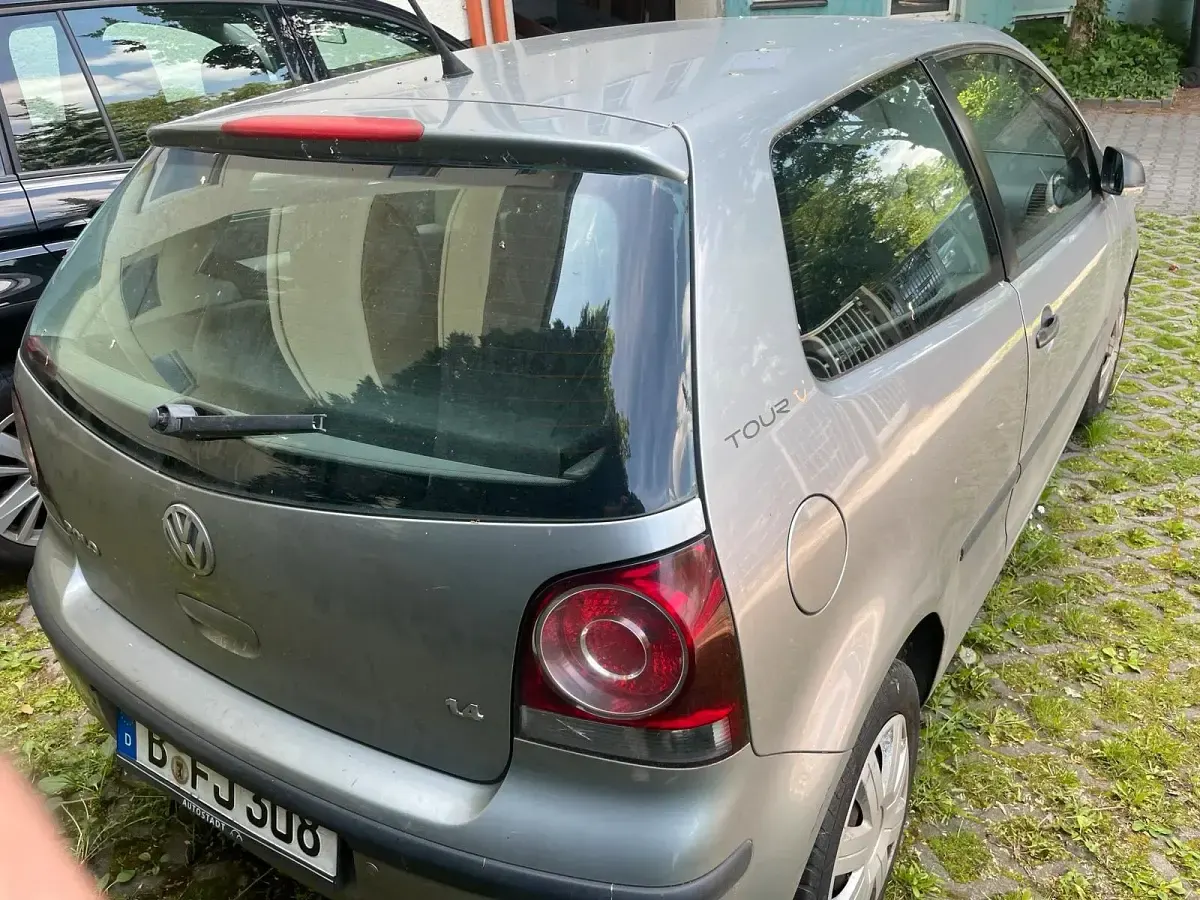 Gebraucht VW Polo 80 PS (58 kW) 2007 Grau Kleinwagen