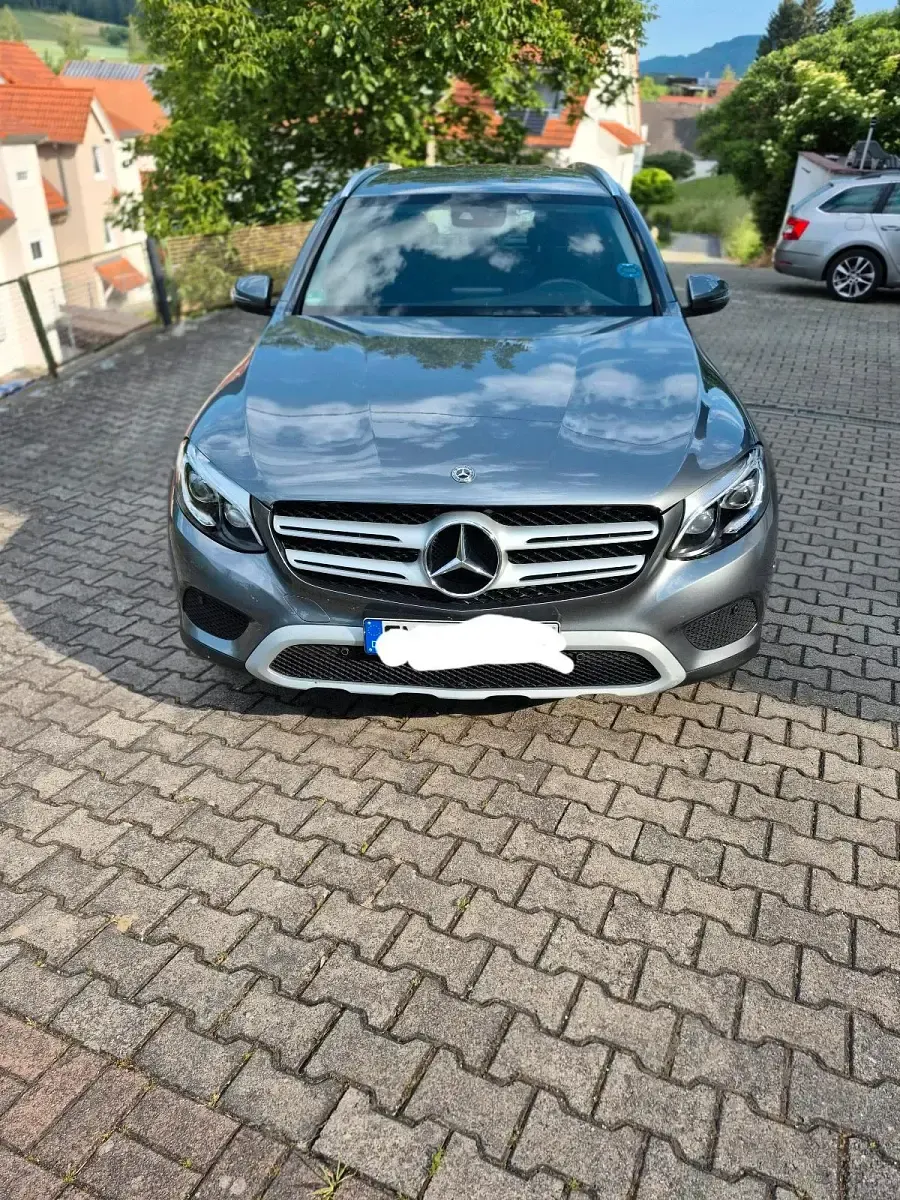 Gebraucht Mercedes GLC220 170 PS (125 kW) 2018 Grau SUV