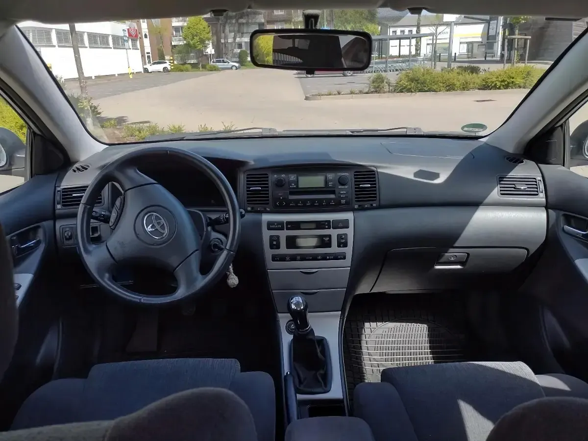 Gebraucht Toyota Corolla 110 PS (80 kW) 2002 Limousine