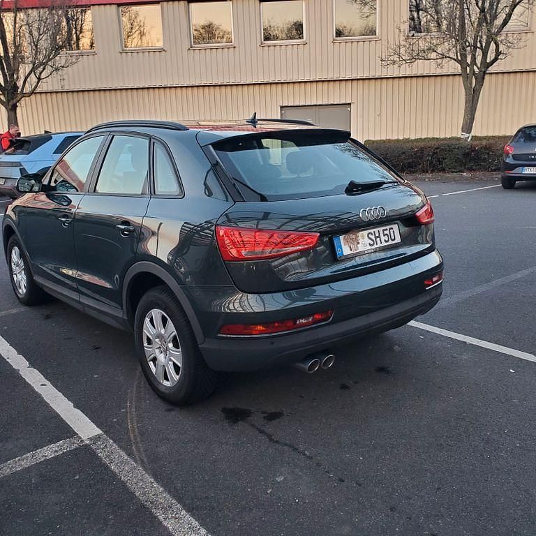 Gebraucht Audi Q3 Ambiente 150 PS (110 kW) 2018 Grau SUV